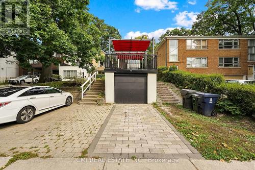 75 Kenilworth Avenue, Toronto, ON - Outdoor