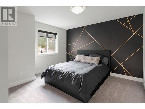 2nd upper level bedroom - 4315 Ladd Court, Kelowna, BC - Indoor Photo Showing Bedroom