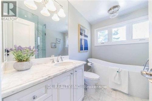 76 Abbeywood Trail, Toronto, ON - Indoor Photo Showing Bathroom