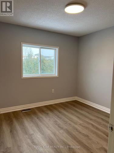 105 Lougheed Road E, Barrie, ON - Indoor Photo Showing Other Room