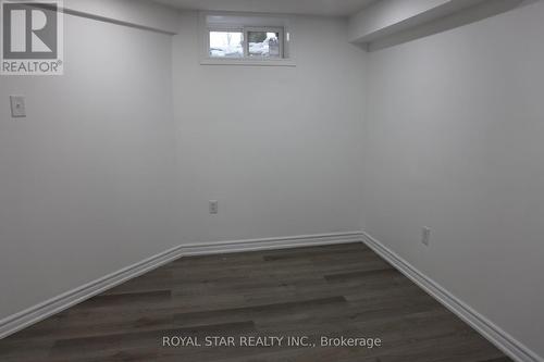 105 Lougheed Road E, Barrie, ON - Indoor Photo Showing Other Room