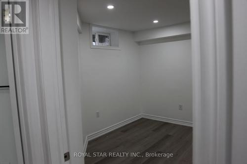 105 Lougheed Road E, Barrie, ON - Indoor Photo Showing Other Room