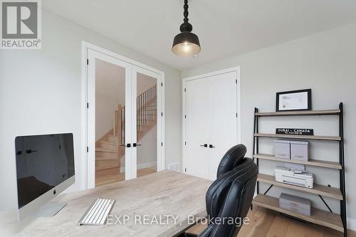 63 Gateway Drive, Barrie, ON - Indoor