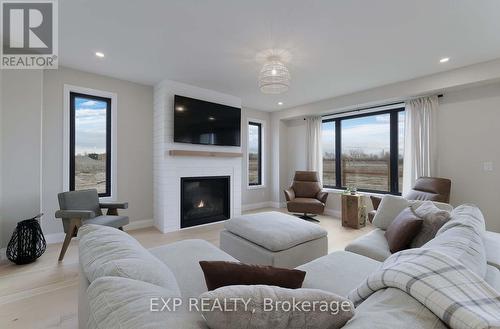 63 Gateway Drive, Barrie, ON - Indoor Photo Showing Living Room With Fireplace