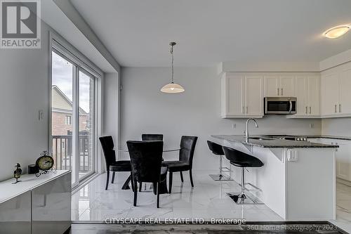 3083 William Cutmore Boulevard, Oakville, ON - Indoor