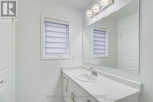 3083 William Cutmore Boulevard, Oakville, ON - Indoor Photo Showing Bathroom