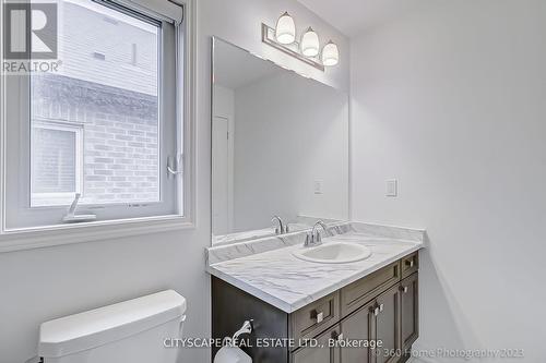 3083 William Cutmore Boulevard, Oakville, ON - Indoor Photo Showing Bathroom