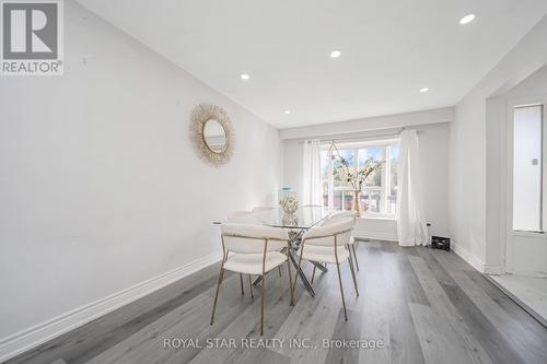 7745 Priory Crescent, Mississauga, ON - Indoor Photo Showing Dining Room