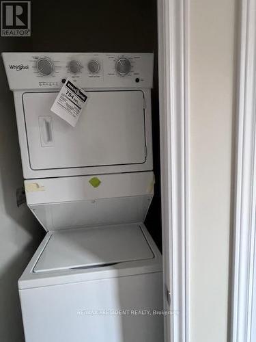 1417 Oakmont Common, Burlington, ON - Indoor Photo Showing Laundry Room