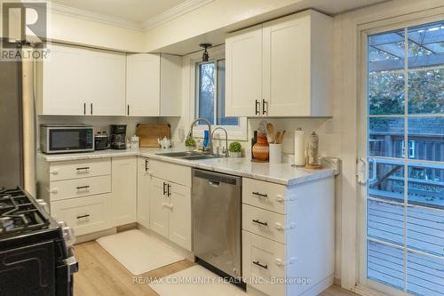 355 Southill Drive, Kitchener, ON - Indoor Photo Showing Kitchen With Double Sink