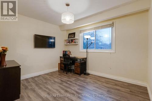 355 Southill Drive, Kitchener, ON - Indoor