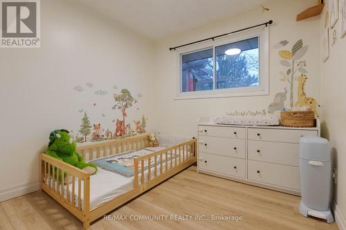 355 Southill Drive, Kitchener, ON - Indoor Photo Showing Bedroom