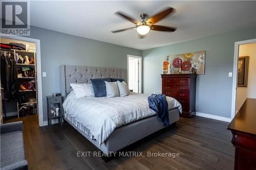 63 Nadine Street, Clarence-Rockland (607 - Clarence/Rockland Twp), ON - Indoor Photo Showing Bedroom