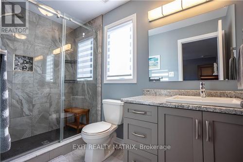 63 Nadine Street, Clarence-Rockland (607 - Clarence/Rockland Twp), ON - Indoor Photo Showing Bathroom