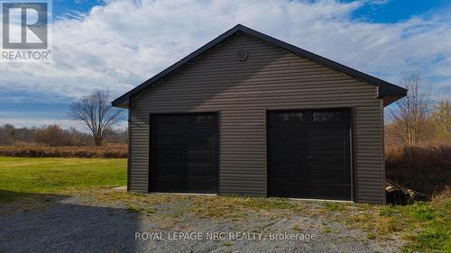 856 Lorraine Road, Port Colborne (874 - Sherkston), ON - Outdoor