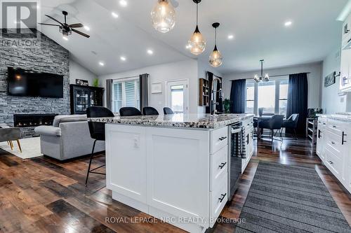 856 Lorraine Road, Port Colborne (874 - Sherkston), ON - Indoor Photo Showing Kitchen With Fireplace With Upgraded Kitchen