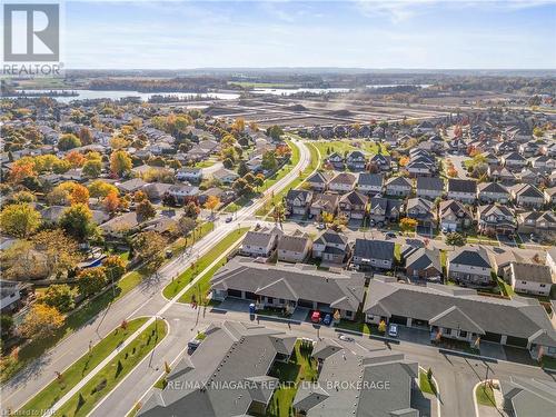 2 - 300 Richmond Street, Thorold (558 - Confederation Heights), ON - Outdoor With View