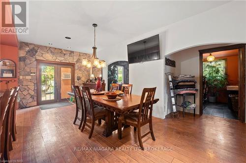 164 Thorold Road, Welland, ON - Indoor Photo Showing Dining Room