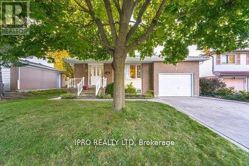 5 Parkend Avenue, Brampton, ON - Outdoor