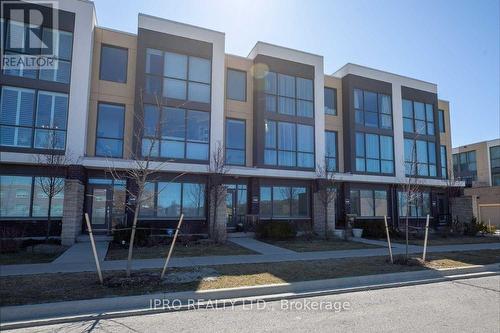 7 - 90 Little Creek Road, Mississauga, ON - Outdoor