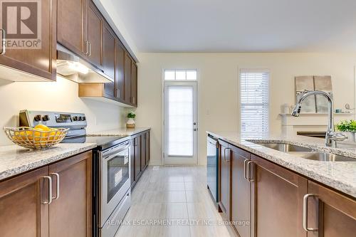 3483 Eternity Way, Oakville, ON - Indoor Photo Showing Kitchen With Stainless Steel Kitchen With Double Sink With Upgraded Kitchen