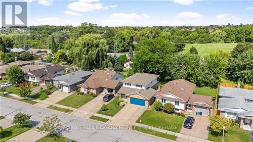 7715 Swan Street, Niagara Falls, ON - Outdoor With View