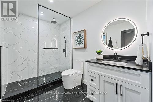 214 Windmill Point Road S, Fort Erie, ON - Indoor Photo Showing Bathroom