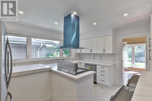 #Main - 6 Blithfield Avenue, Toronto, ON - Indoor Photo Showing Kitchen