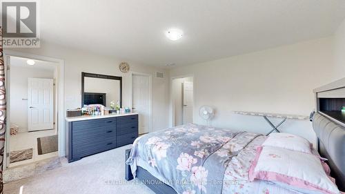 220 Fleetwood Drive, Oshawa, ON - Indoor Photo Showing Bedroom