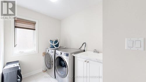 220 Fleetwood Drive, Oshawa, ON - Indoor Photo Showing Laundry Room