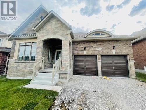 3076 Orion Boulevard, Orillia, ON - Outdoor