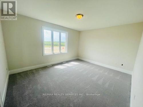 3076 Orion Boulevard, Orillia, ON - Indoor Photo Showing Other Room