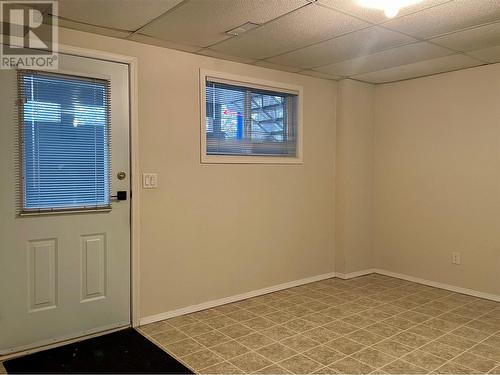 2454 75Th Avenue, Grand Forks, BC - Indoor Photo Showing Other Room