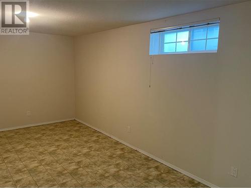 2454 75Th Avenue, Grand Forks, BC - Indoor Photo Showing Other Room