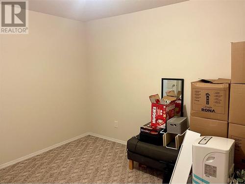 2454 75Th Avenue, Grand Forks, BC - Indoor Photo Showing Other Room