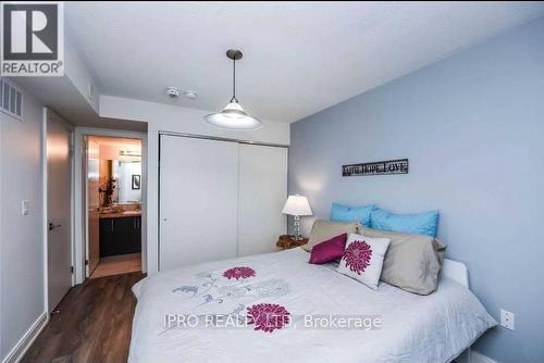 10 - 100 Dufay Road, Brampton, ON - Indoor Photo Showing Bedroom