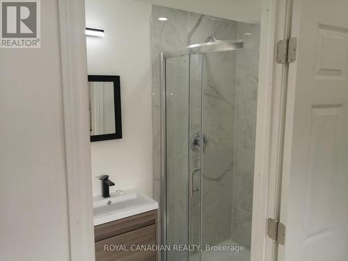 2586 Foxmeadow Road N, Peterborough, ON - Indoor Photo Showing Bathroom