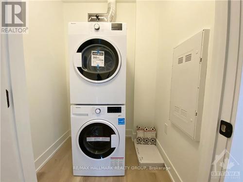 608 - 397 Codds Road, Ottawa, ON - Indoor Photo Showing Laundry Room