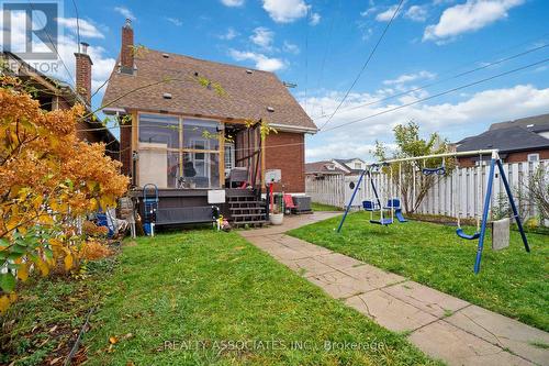 49 Connaught Avenue N, Hamilton, ON - Outdoor