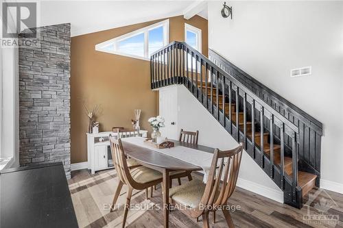 15025 Finch-Obnabruck Boundary Road, North Stormont, ON - Indoor Photo Showing Dining Room