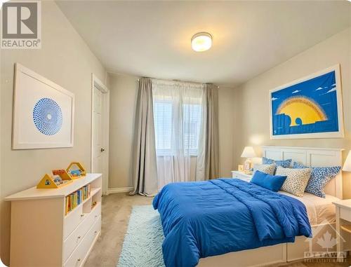 700 Brittanic Road, Kanata (9010 - Kanata - Emerald Meadows/Trailwest), ON - Indoor Photo Showing Bedroom