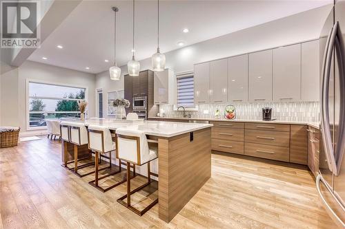 1066 Bruce Street, Sarnia, ON - Indoor Photo Showing Kitchen With Upgraded Kitchen