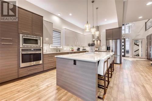 1066 Bruce Street, Sarnia, ON - Indoor Photo Showing Kitchen With Upgraded Kitchen