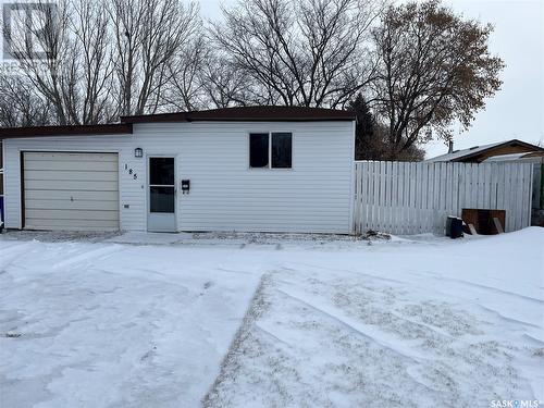 185 Laing Crescent, Weyburn, SK 