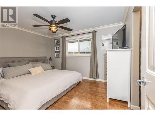 2291 21 Street Ne, Salmon Arm, BC - Indoor Photo Showing Bedroom