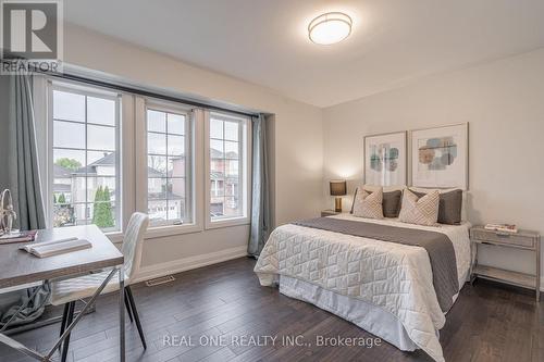 3812 Barley Trail, Mississauga, ON - Indoor Photo Showing Bedroom