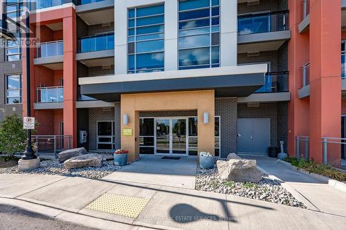 106 - 4040 Upper Middle Road, Burlington, ON - Outdoor With Facade