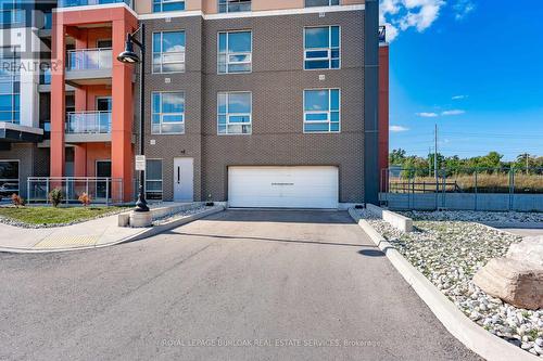 106 - 4040 Upper Middle Road, Burlington, ON - Outdoor With Facade