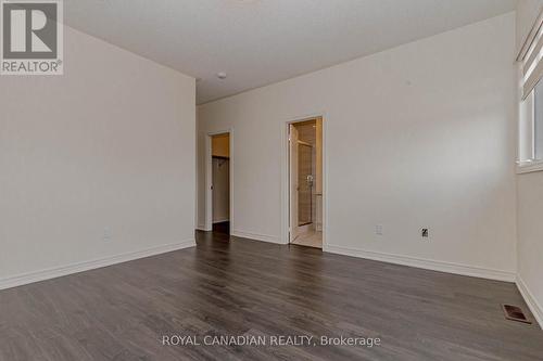 20 Silver Meadow Gardens, Hamilton, ON - Indoor Photo Showing Other Room