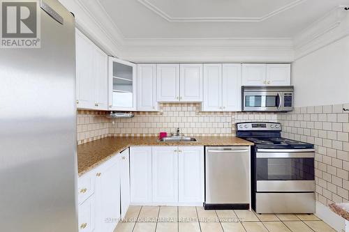 2301 - 135 Antibes Drive, Toronto, ON - Indoor Photo Showing Kitchen